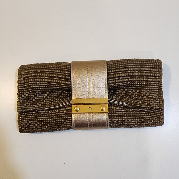 Joanna Maxham Nite Cap khaki raffia clutch bag - Picture 6 of 11
